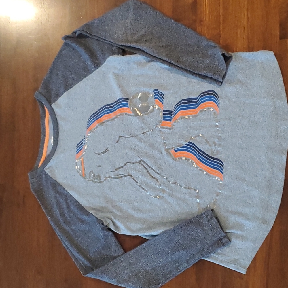 Boys size 14/16 long sleeve tee shirt